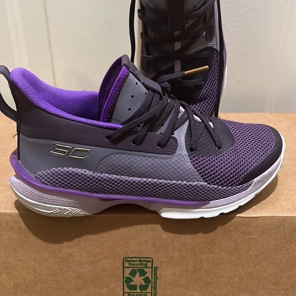Curry purple deals sneakers